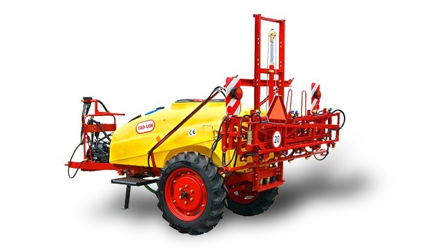 Opryskiwacz polowy przyczepiane  TL 1315  