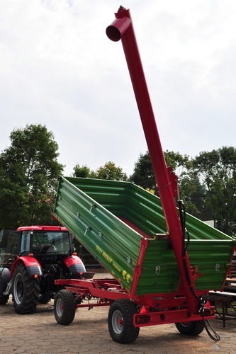Przenośnik ślimakowy  z napędem hydraulicznym  T461 - długość rury 5m 